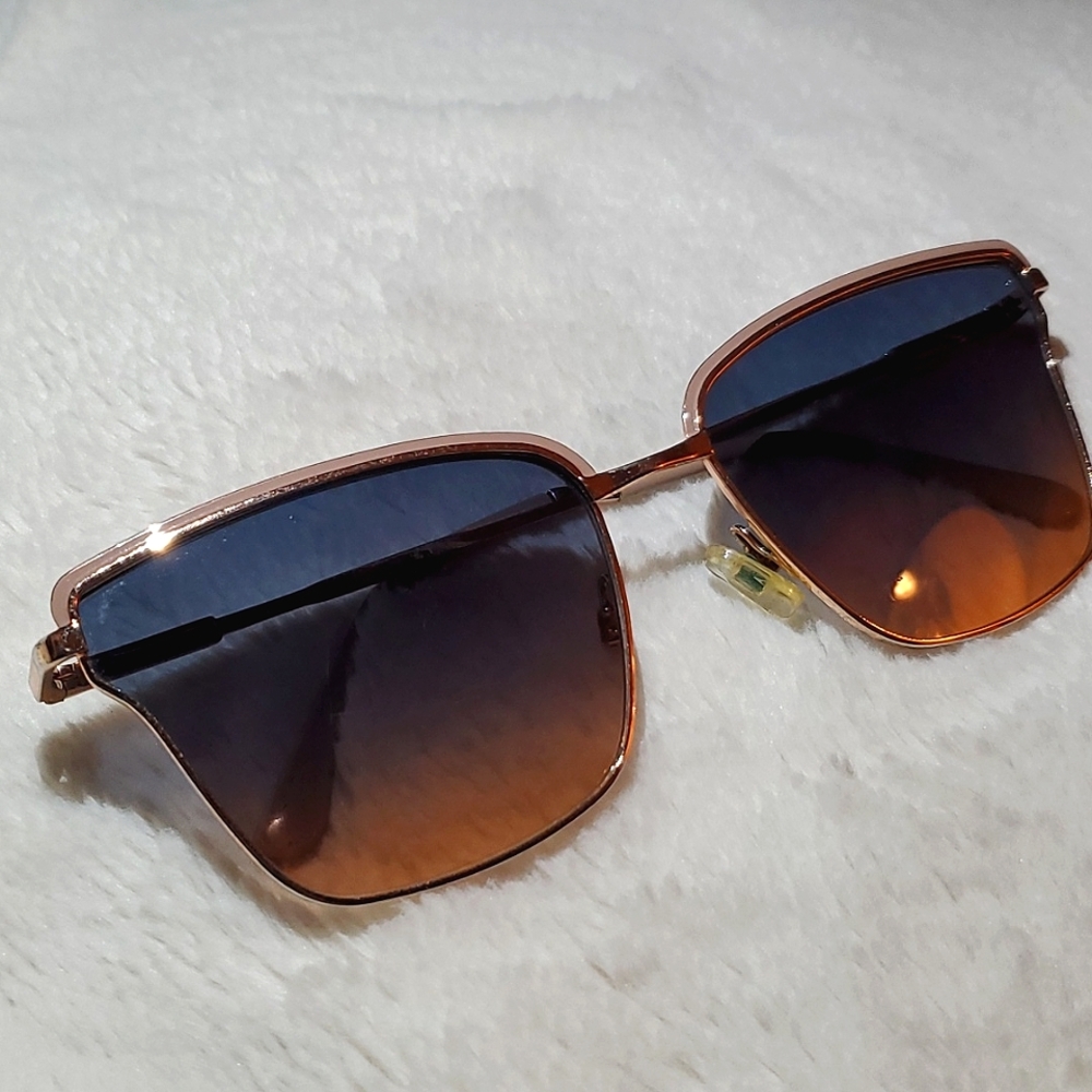 Cat eye squared off sunglasses nude
